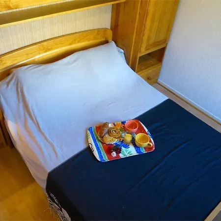 T2 A Luchon - Terrasse & Parking - Proche Centre & Commodites - Animaux Admis - Fr-1-313-123 Apartment *
